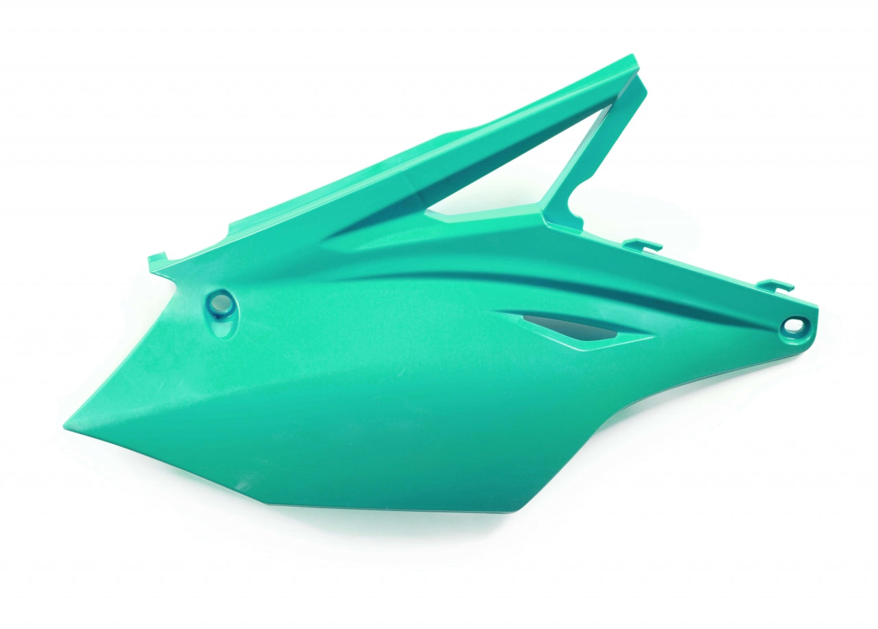 SIDE PANELS KXF250 17-20 KXF450 16-18