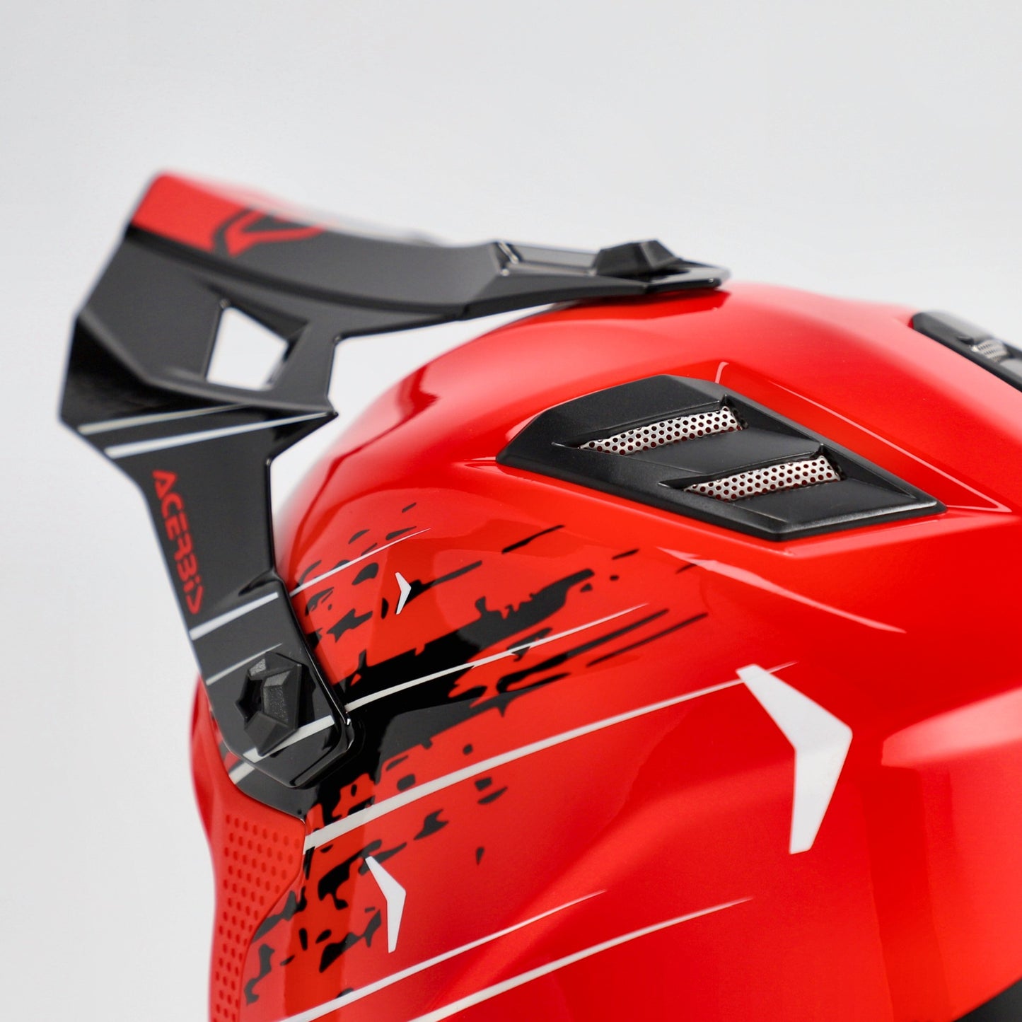 PROFILE JUNIOR HELMET RED/BLACK 349 22-06