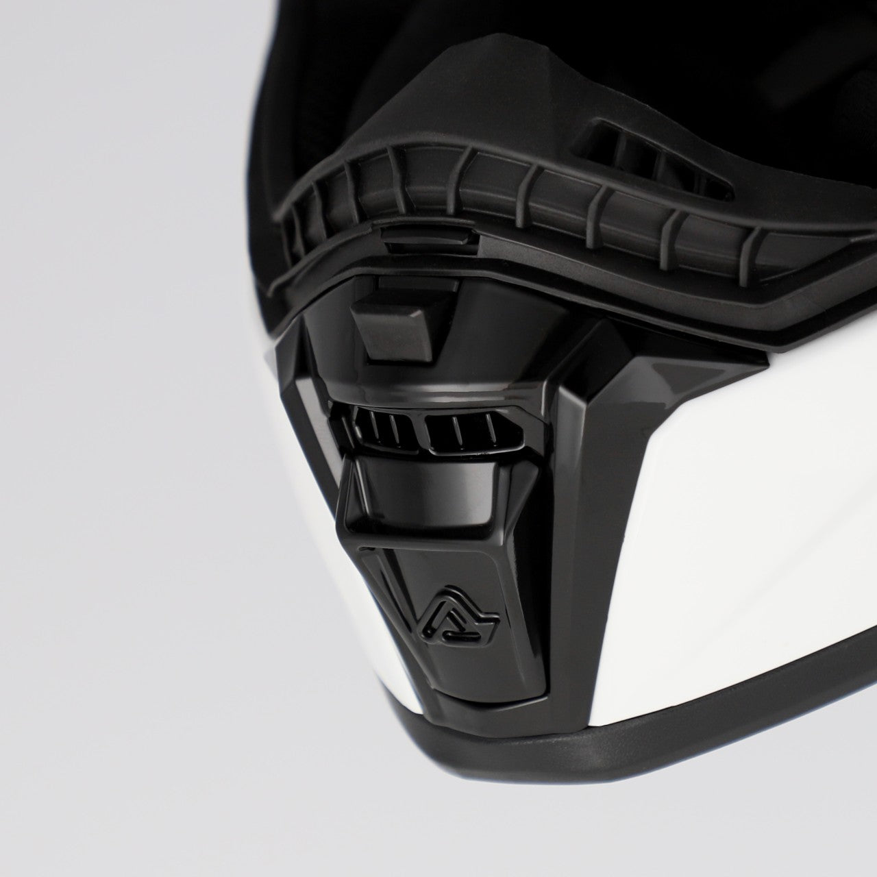 ATTACK HELMET PLAIN COLOURS GREY/WHITE/BLACK