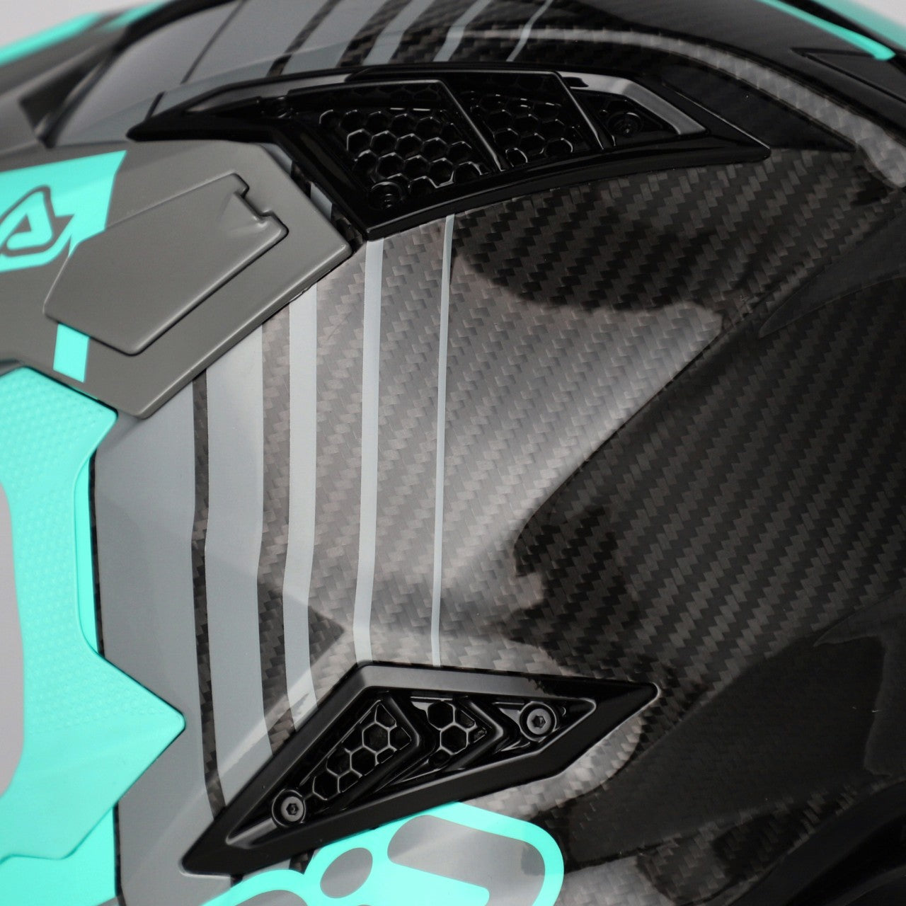 AIRSTRIKE-C CARBON HELMET TURQUOISE 869