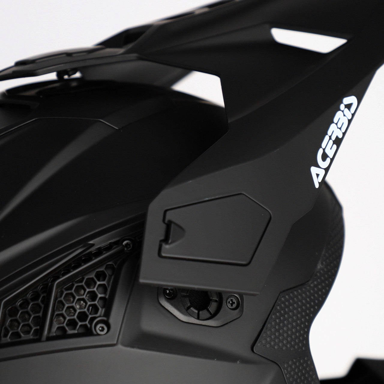 AIRSTRIKE-X HELMET BLACK FIBRE 091