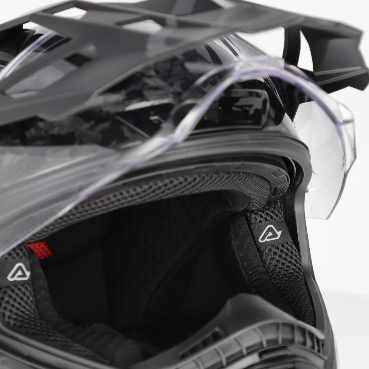 ATTACK-C HELMET BLACK