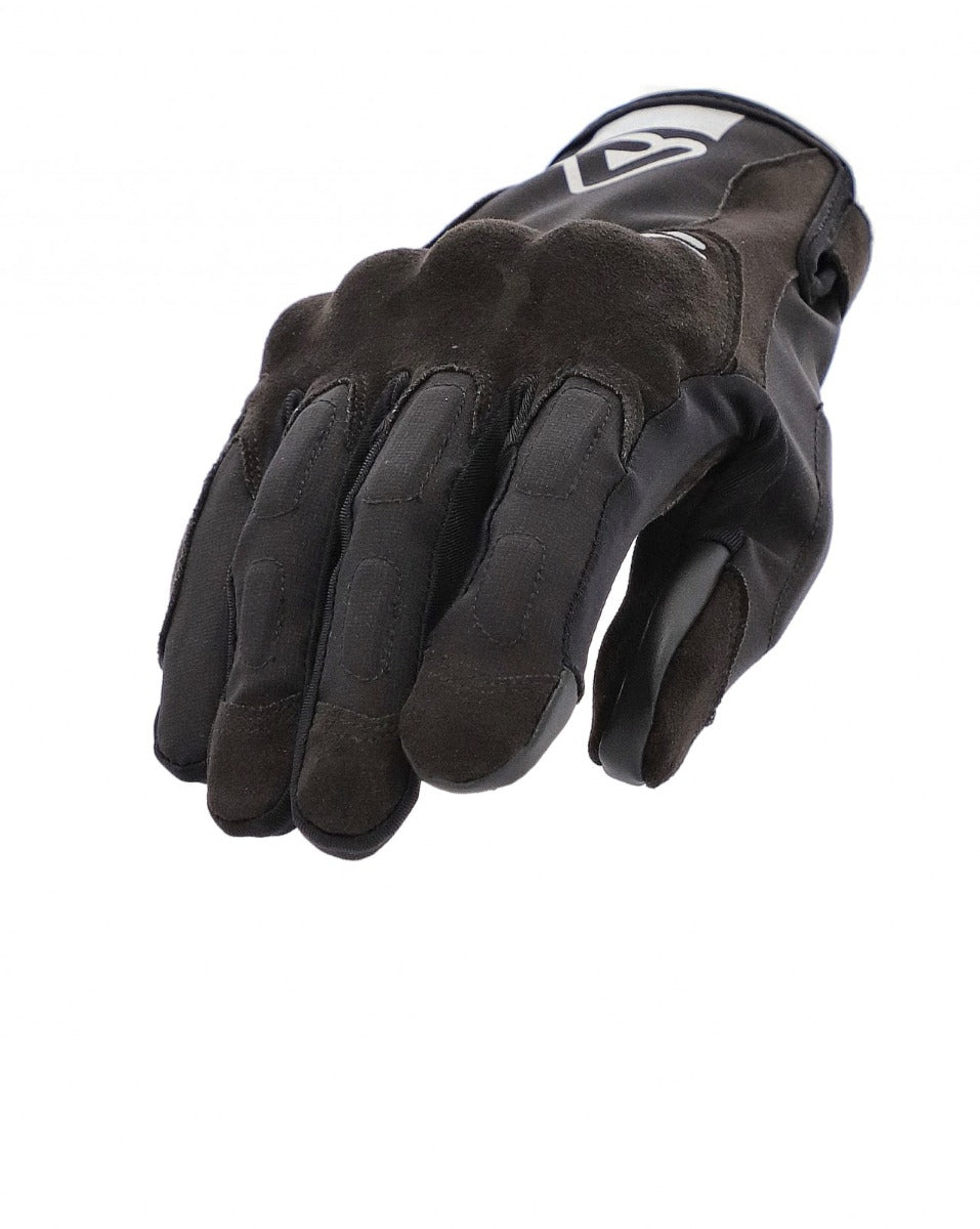 **CE SCRAMBLER GLOVES BLACK/GREY NOW £18.00