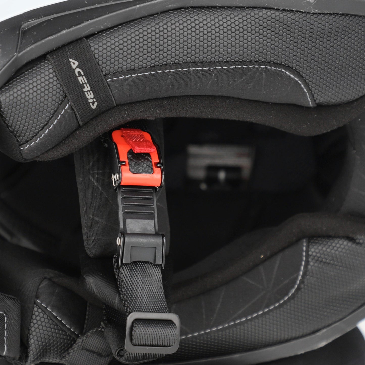 ASSAULT HELMET  BLACK 2