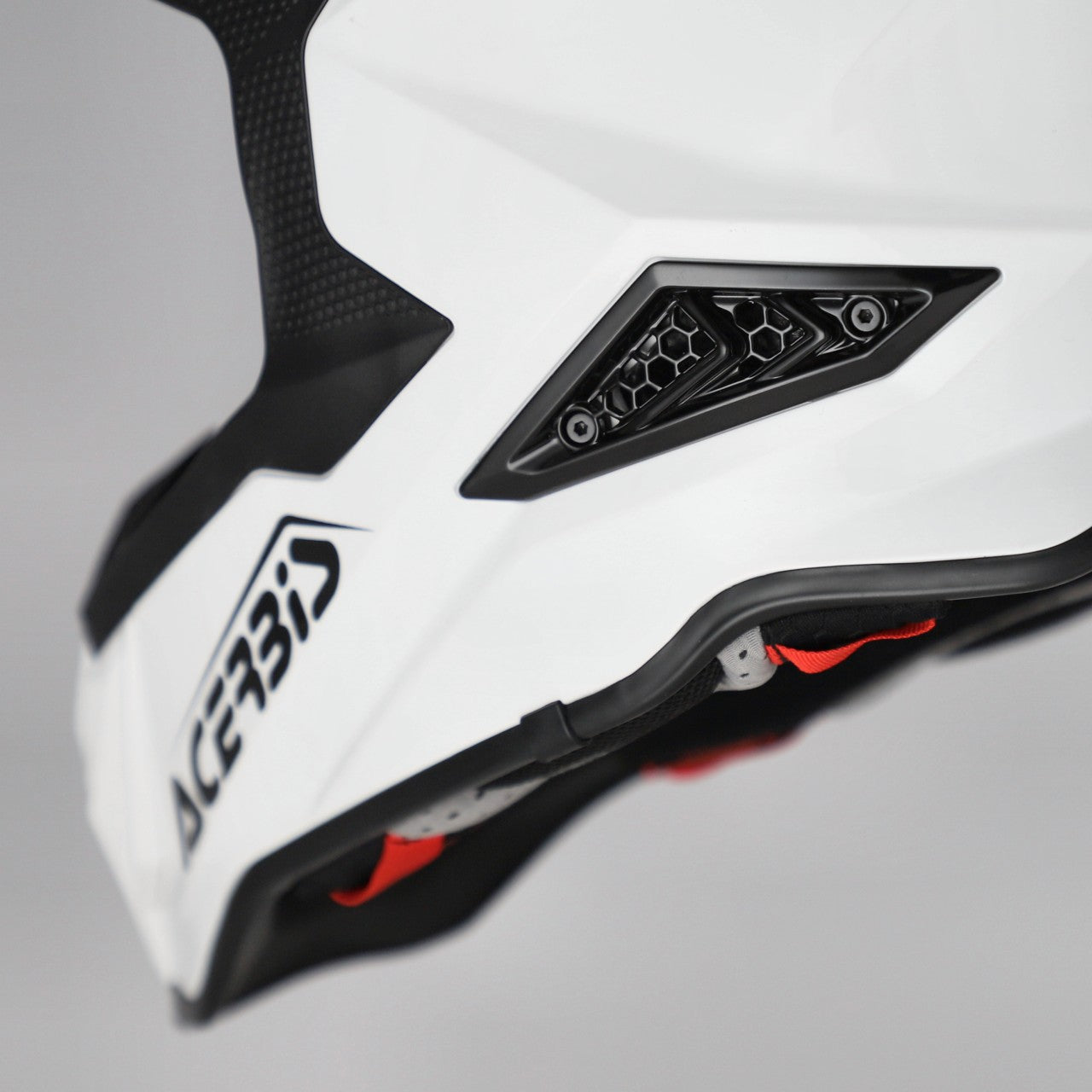 AIRSTRIKE-X HELMET FIBRE WHITE
