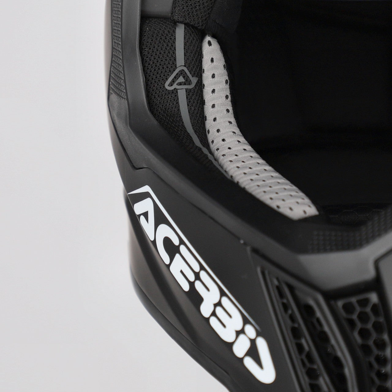 AIRSTRIKE-X HELMET BLACK FIBRE 091