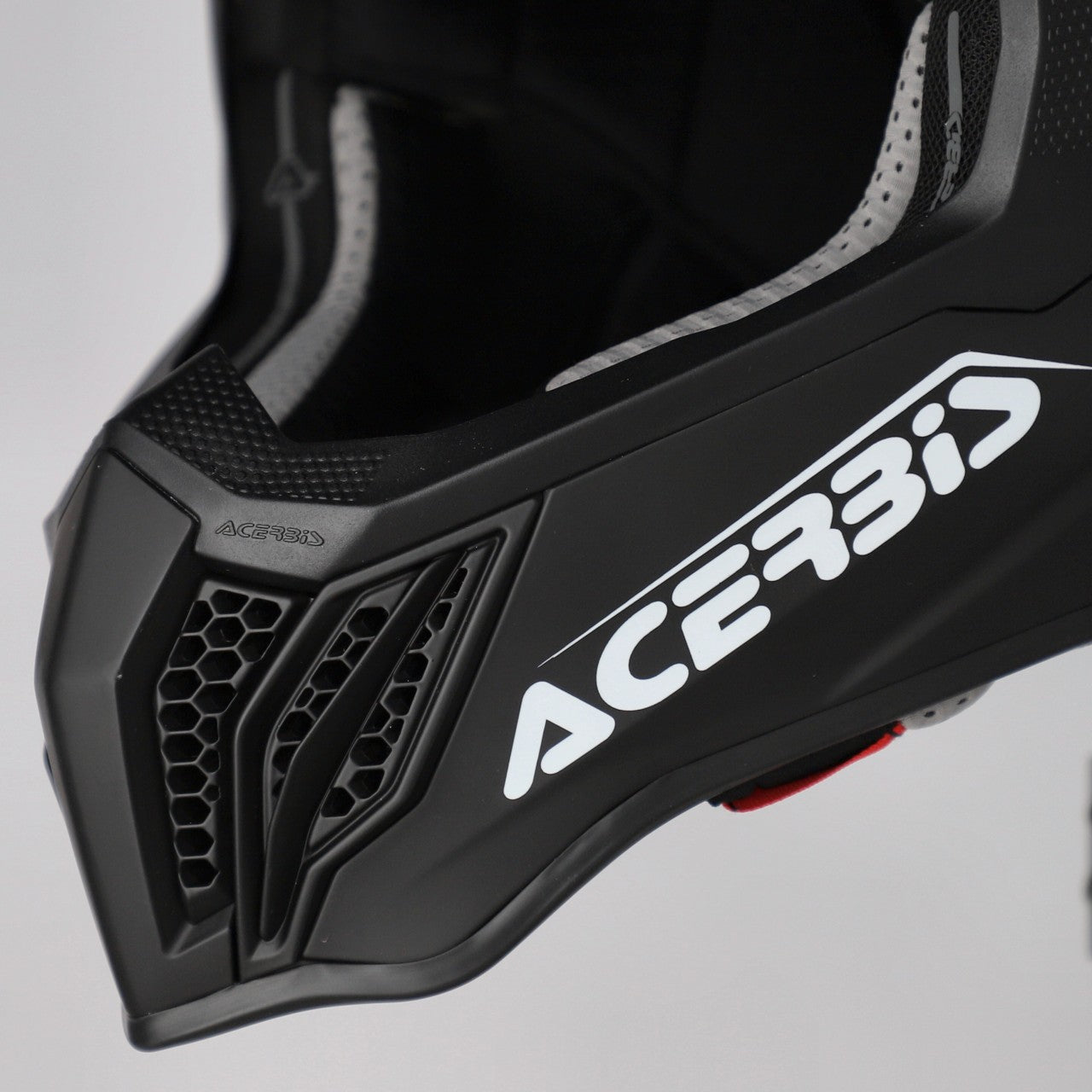 AIRSTRIKE-X HELMET BLACK FIBRE 091