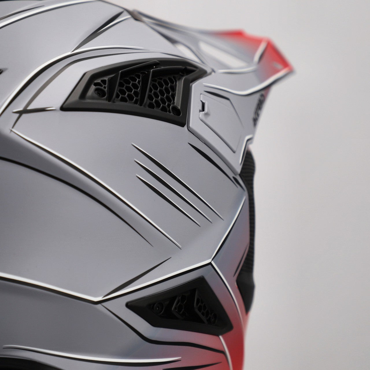 AIRSTRIKE-X HELMET GREY/RED FIBRE 295