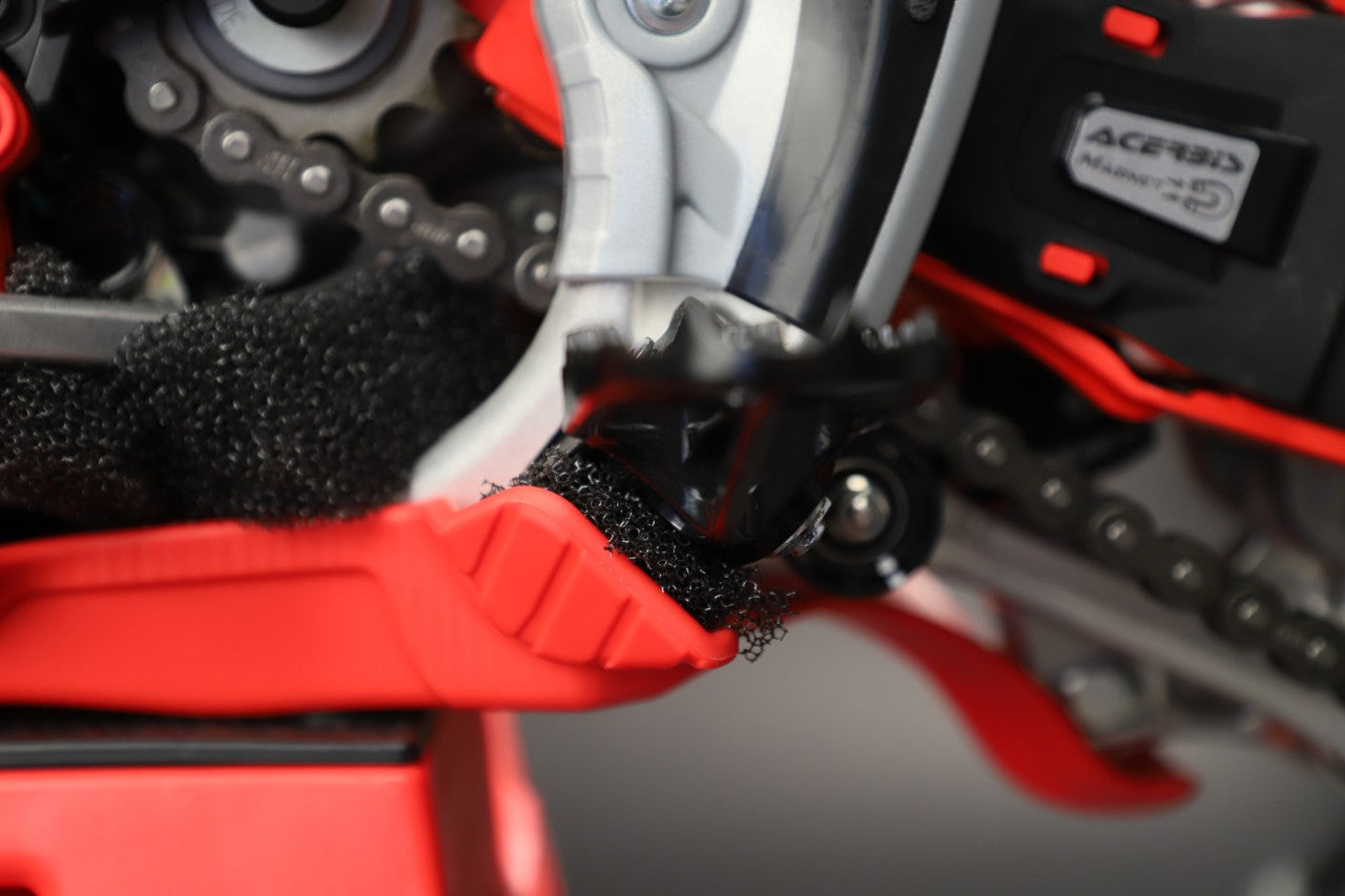 MUD PROTECTION FOAM