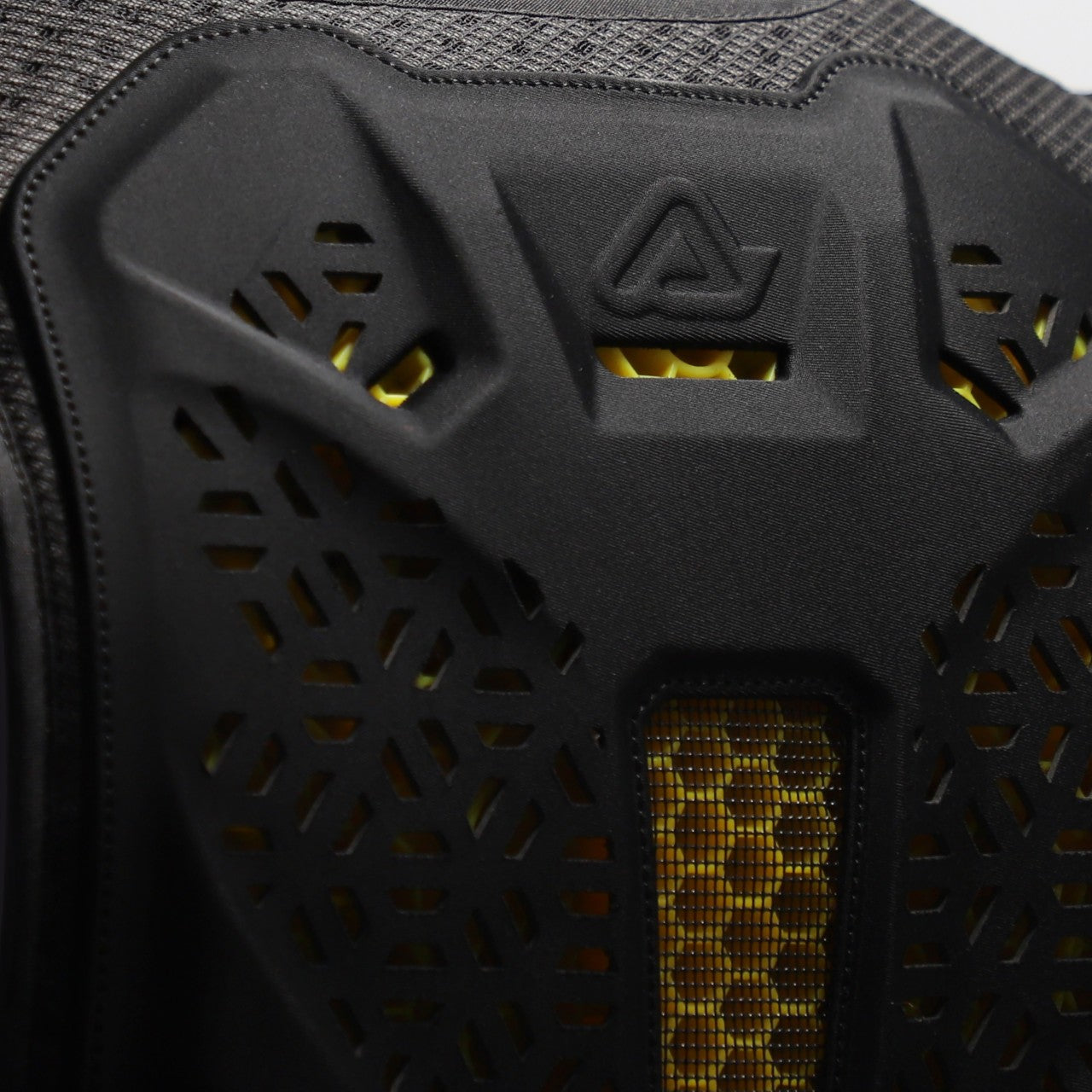 BODY ARMOUR PLASMA 2.0