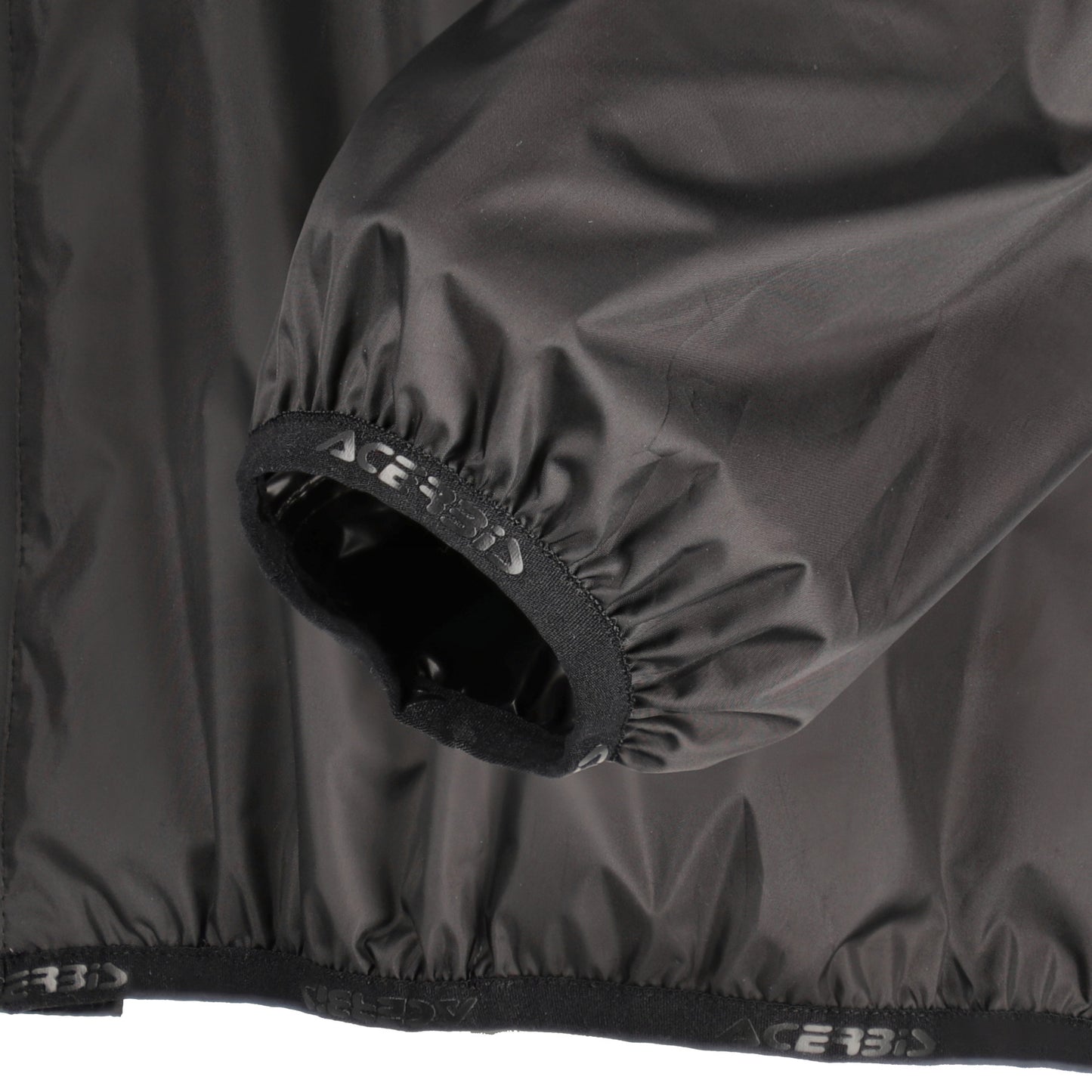 RAIN JACKET MICROPAK BLACK SML-3XL