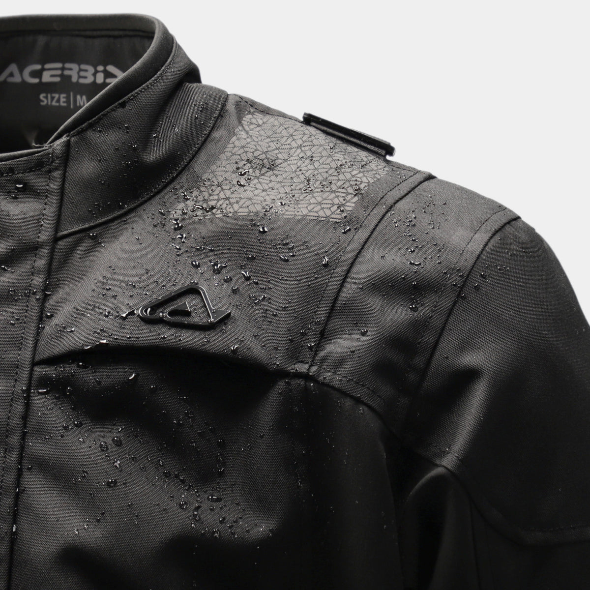 ARERA JACKET BLACK 090