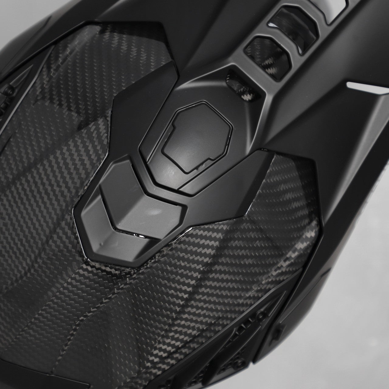 AIRSTRIKE FIM RACING#2 HELMET BLACK