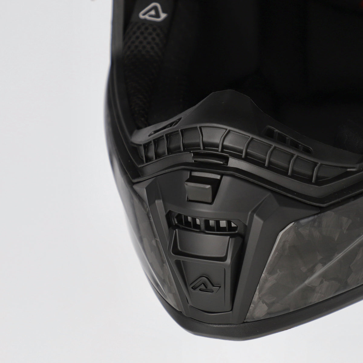 ATTACK-C HELMET  BLACK