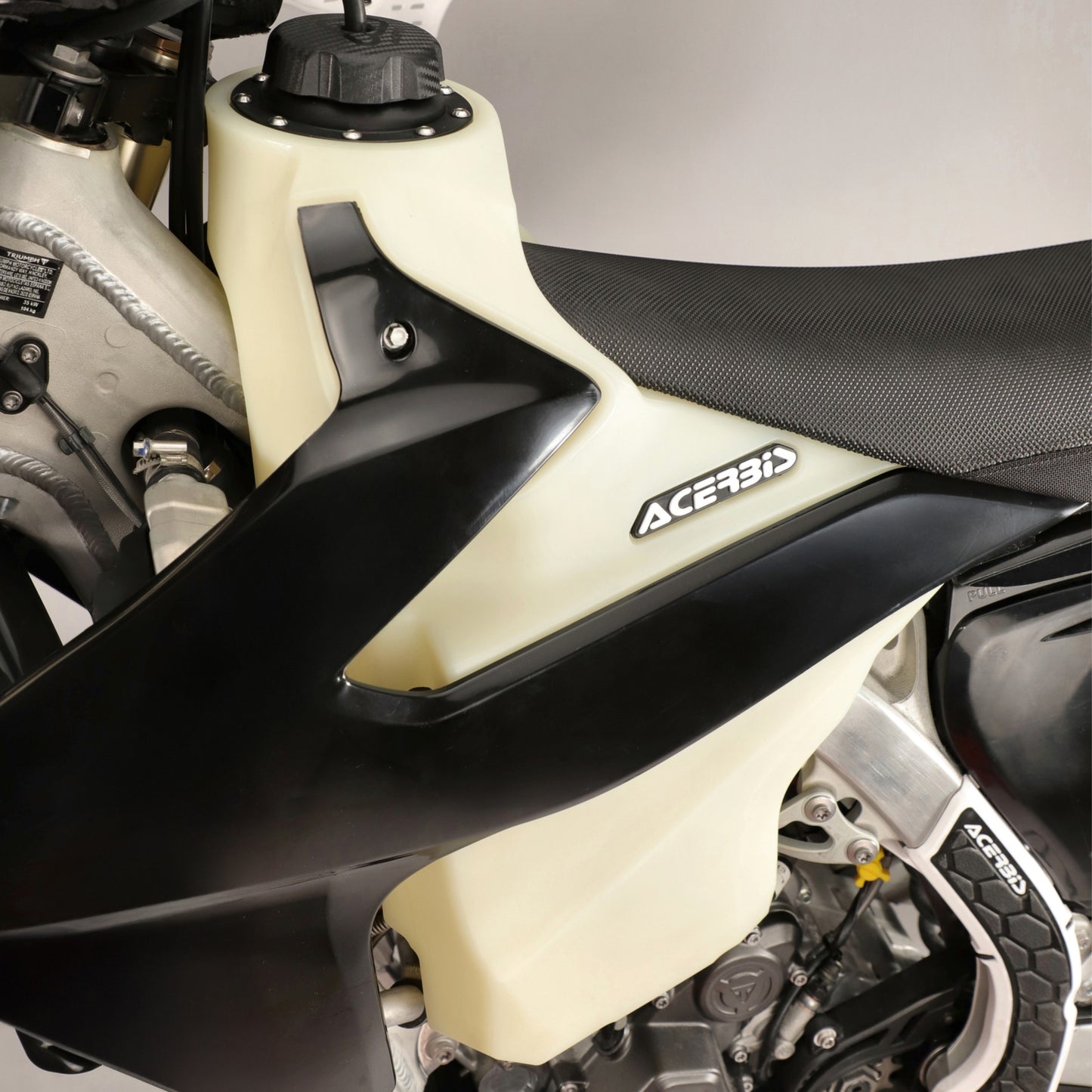 FUEL TANK FOR TRIUMPH 12L TF 250- 450 X/E/RC 24-26