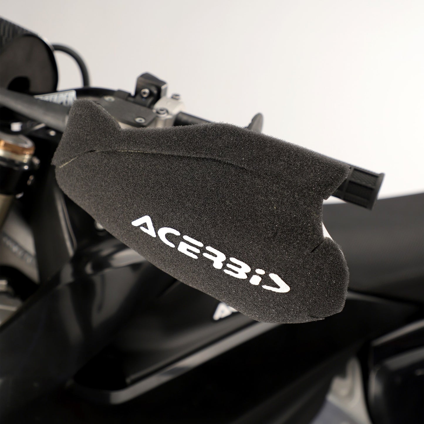 SUPER MUD RACE HANDGUARD LINEAR
